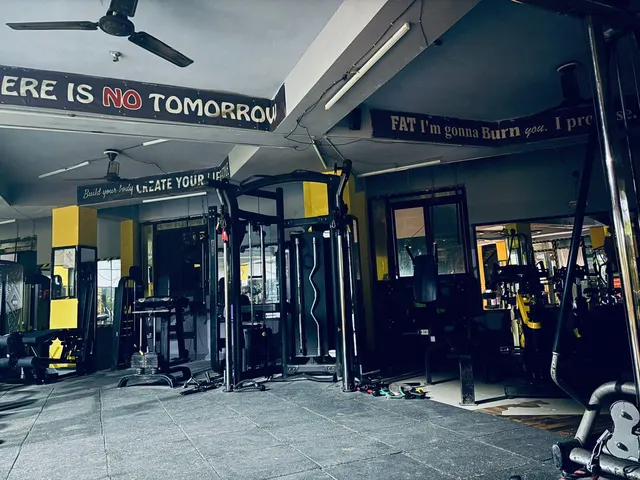 Hakam Gym