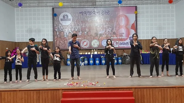 Super Dance Class — Dance in Jagnath Plot