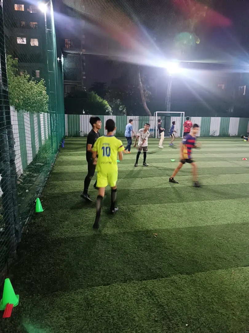 Mighty Storms Football Academy Guru Nanak Nagar — Football in Guru Nanak Nagar