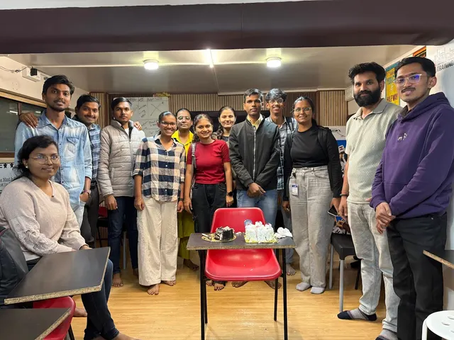 Avirat Spoken English Academy — Language in Hadapsar
