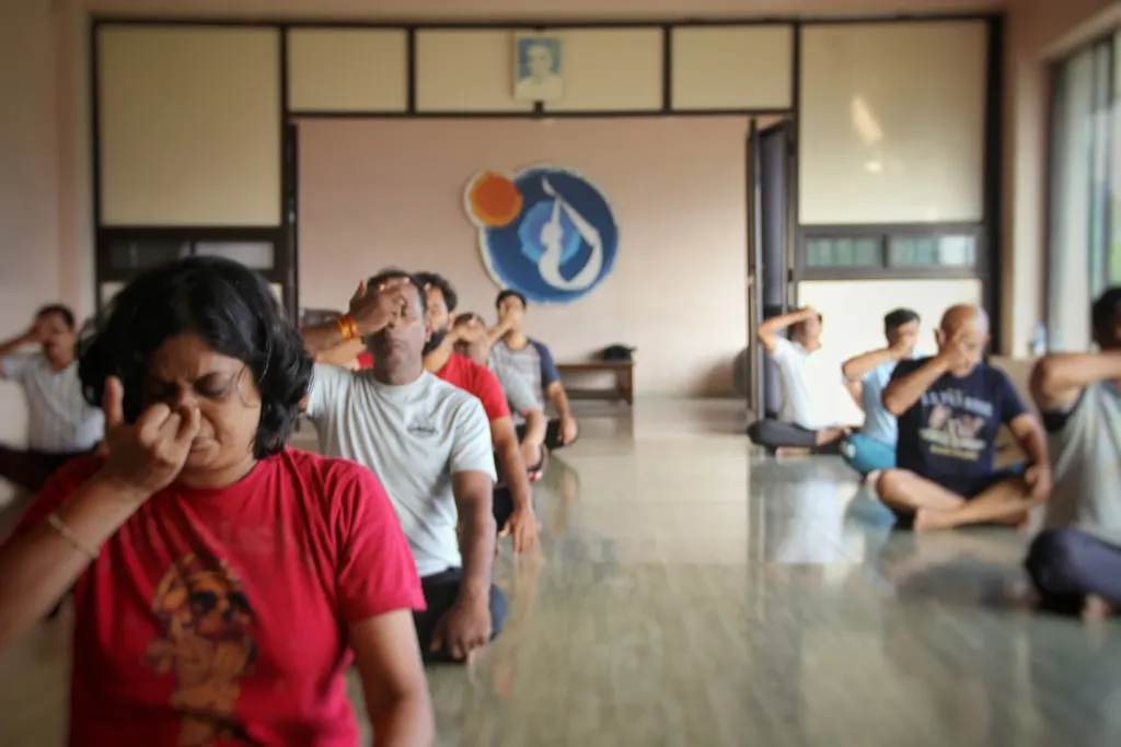 Lele Guruji Yoga Varga — Yoga in Swargate
