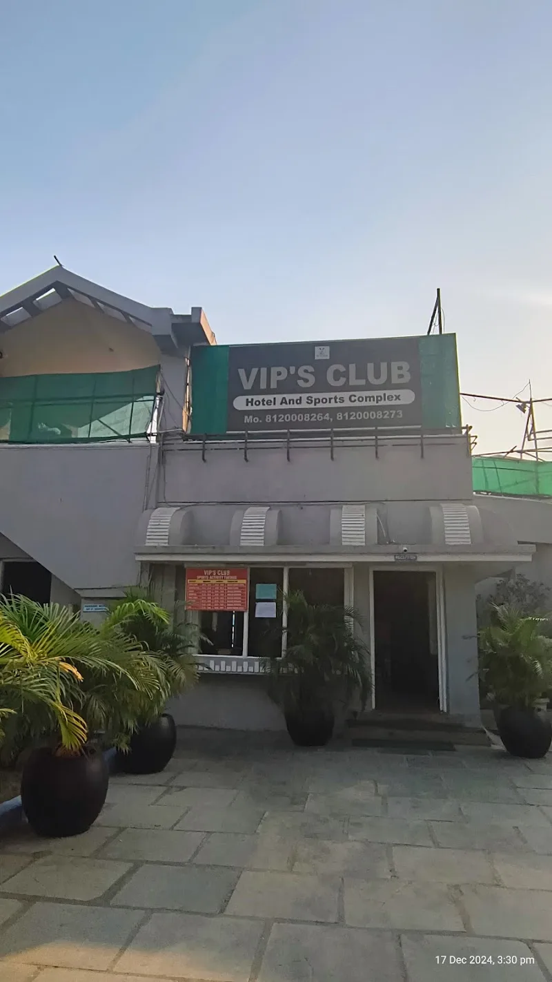 Vip's Club — Tennis in Shankar Nagar