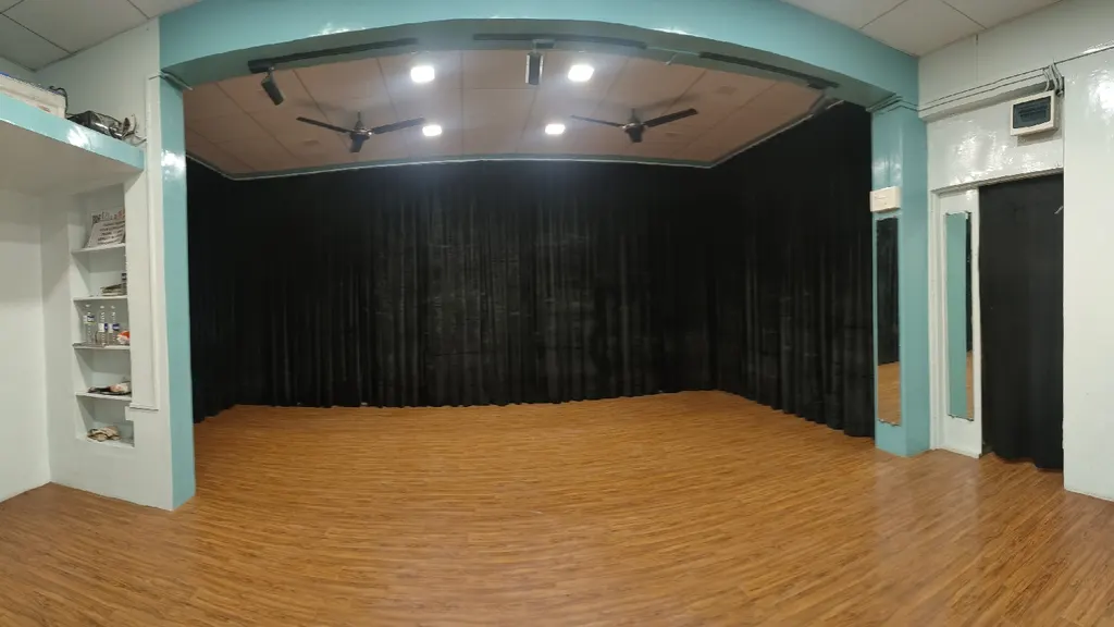 Dance City — Dance in Mukund Nagar