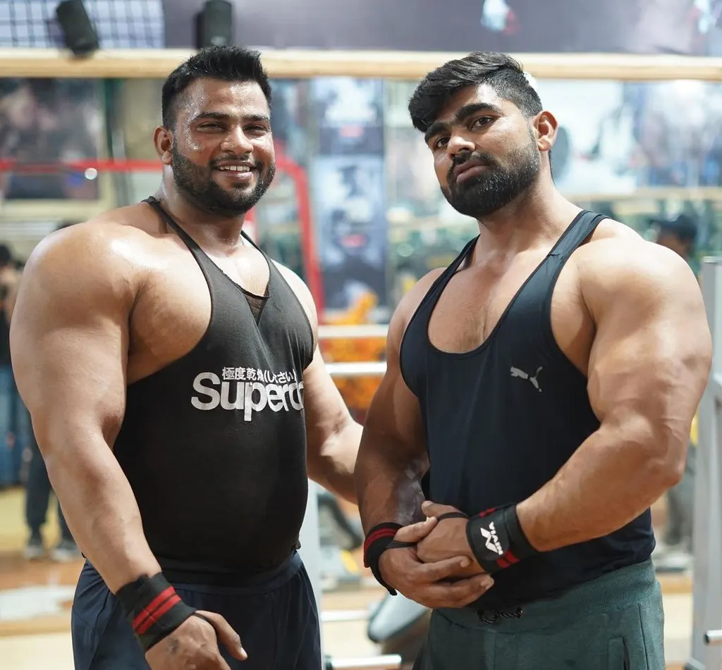 Pro-Fitness Gym (unisex) — Fitness Center in Sector 70