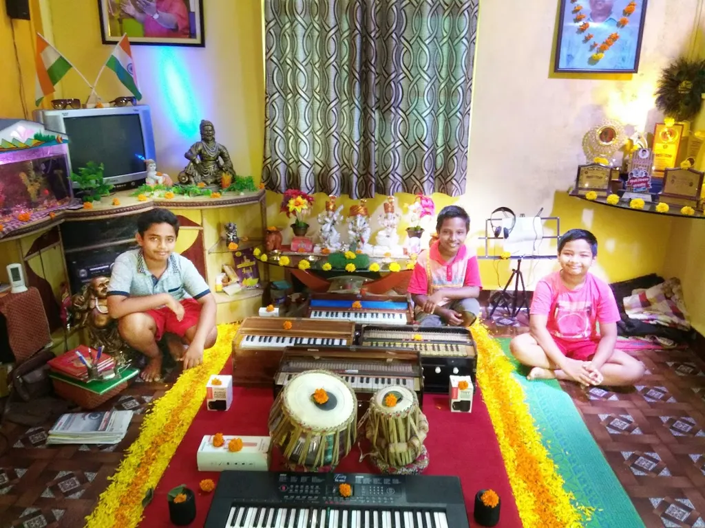 Mahesh Music Classes — Music in Rahatani