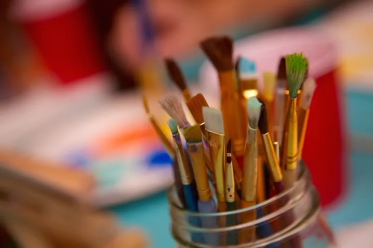Dipali Drawing and Painting Classes — Art & Craft in Chinchwad