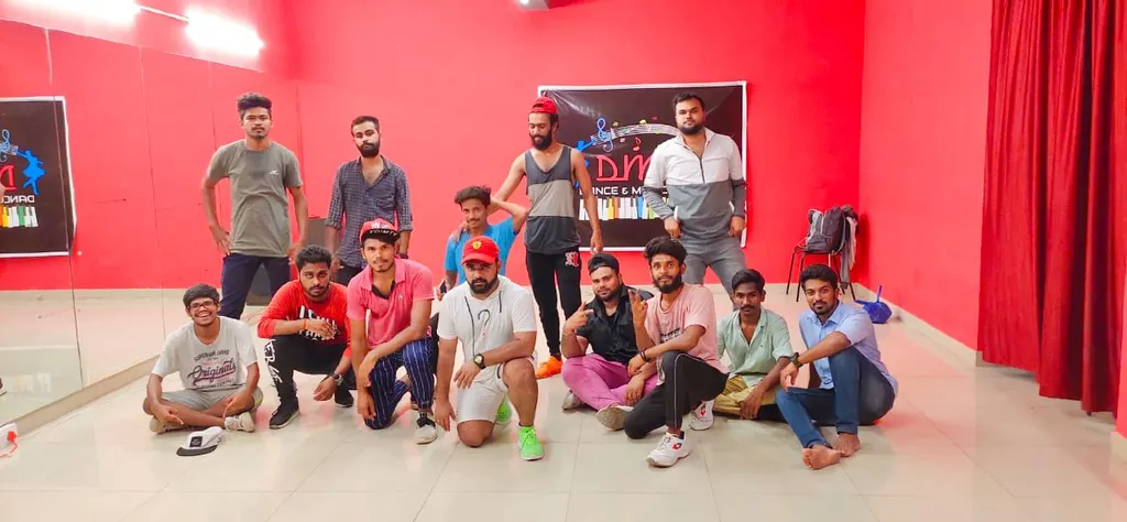WOLF U7 ACADEMY Dance and Music - Attapur — Dance in Hyderguda