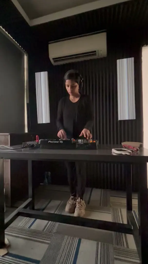 Asma Productions — Music in Sector 74