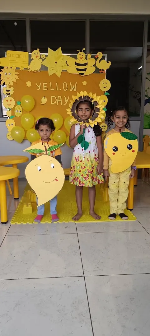 KIDS UNIVERSE PRE PRIMARY SCHOOL — Theatre & Drama in Nava Naroda