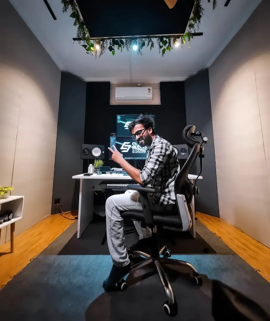 Sharrix Studios — Music in Thergaon