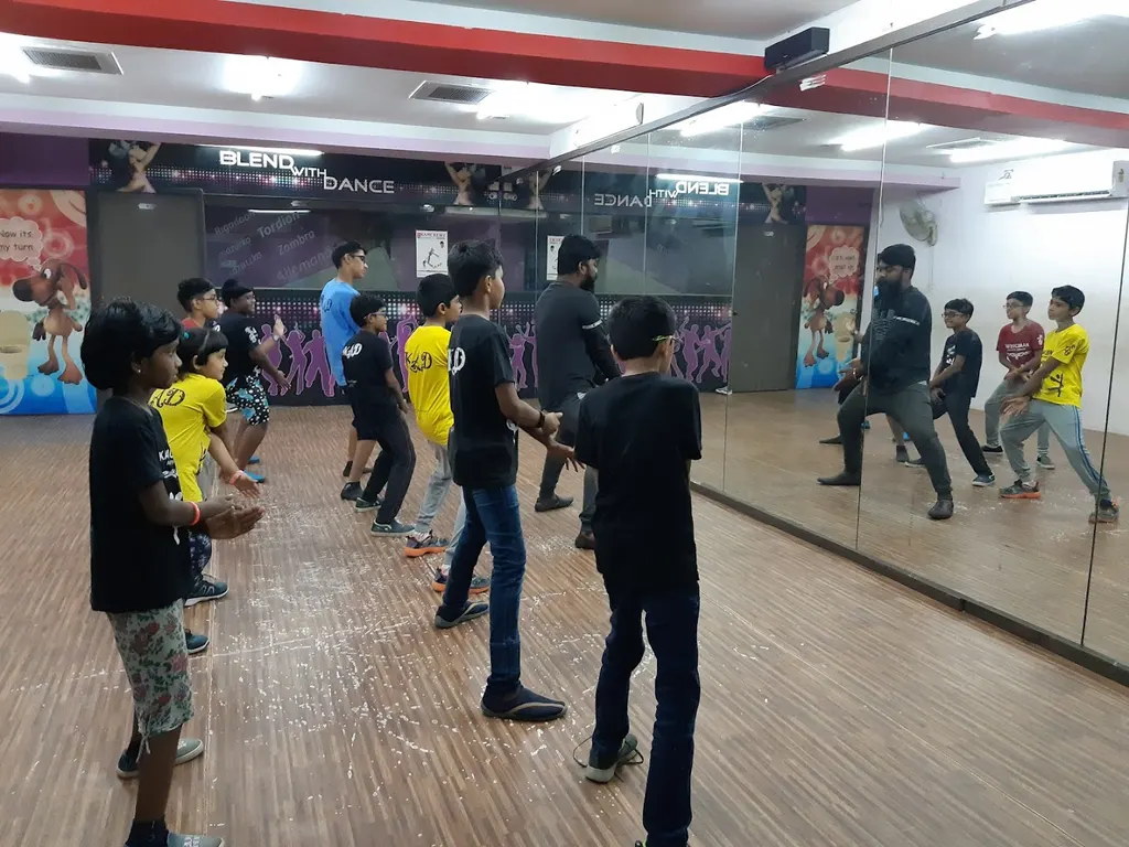 Kamcrewz Academy of Dance — Dance in Ashok Nagar
