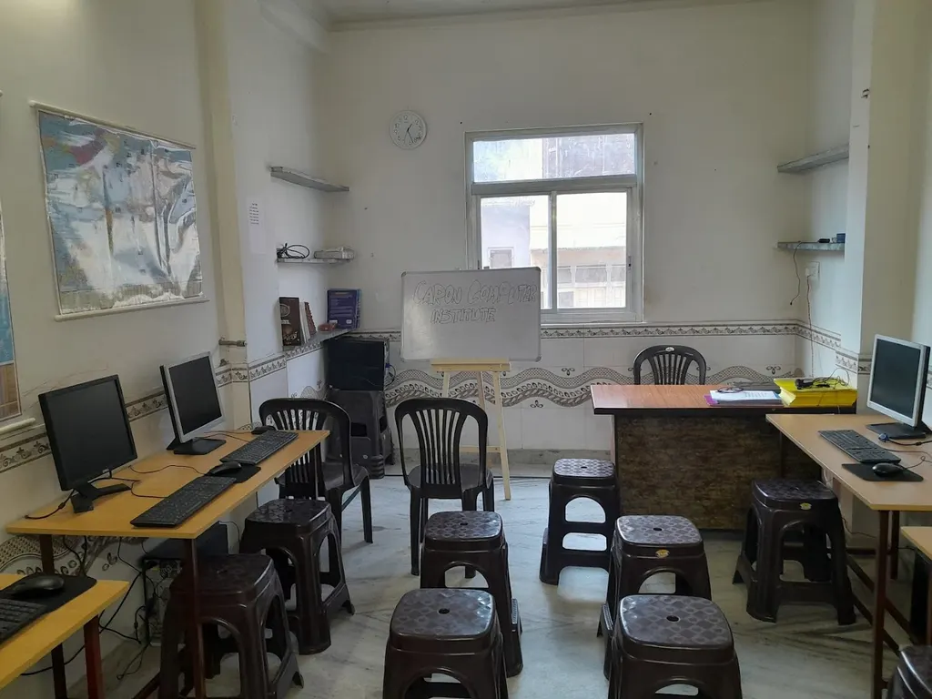CARON COMPUTER INSTITUTE — Coding & Robotics in Chokdi Gangapol