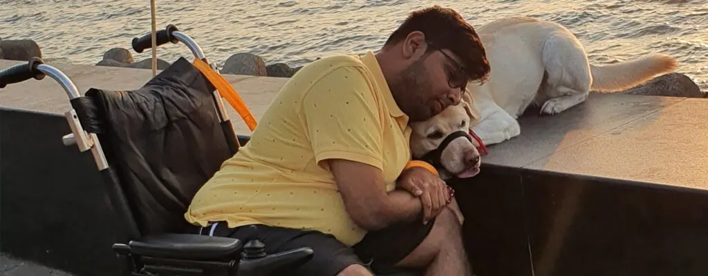 Pawsitivve Future — Swimming in Dadar, Mumbai