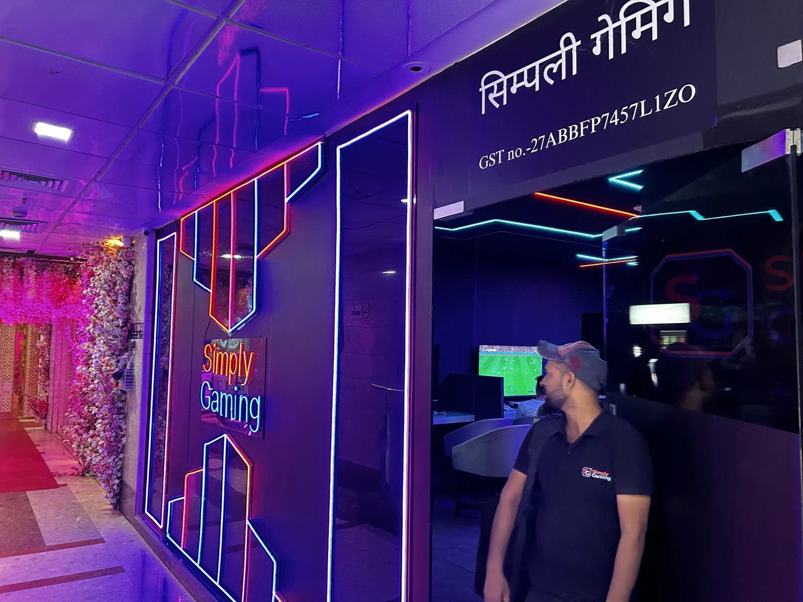 Simply Gaming | Best Gaming Cafe & PS4 Rental Store in Andheri West — Game Zones & Arcades in Andheri West, Mumbai