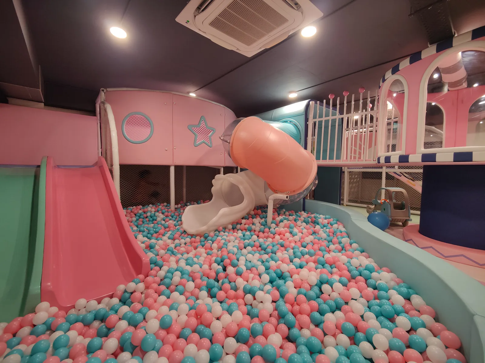 Happy Horizon — Children's Indoor Play Zones in Arumbakkam, Chennai