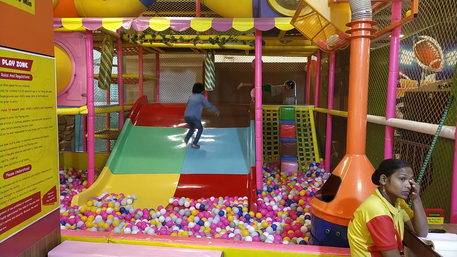 LED PLAY ZONE CHINCHWAD — Children's Indoor Play Zones in Pimpri Chinchwad, Pimpri-Chinchwad