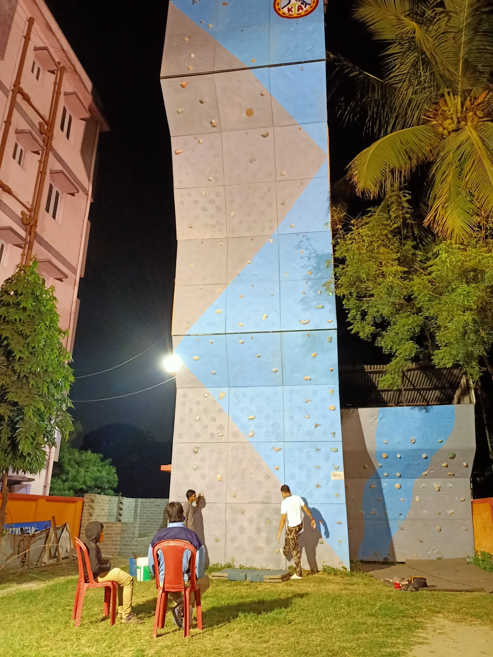 Kamarhati Trekkers' Association Artificial Rock Climbing Wall — Outdoor Adventure Facilities in Belur Math, Howrah