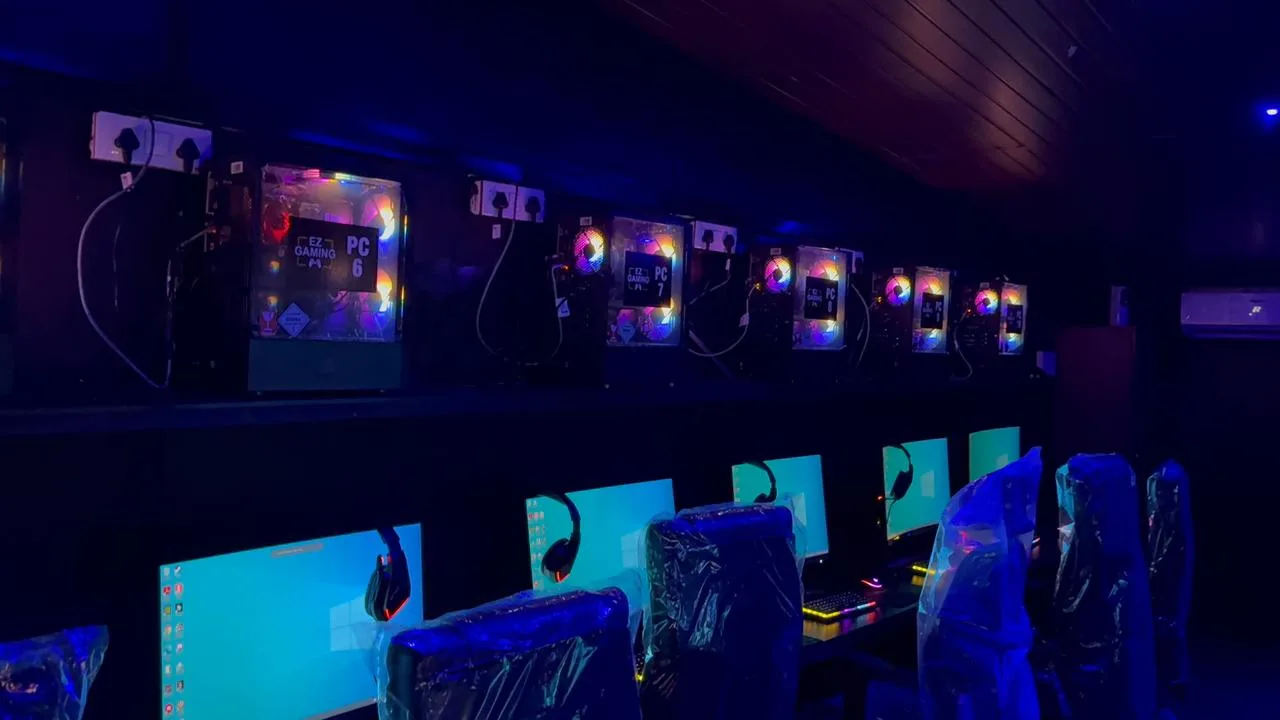 EZ Gaming Cafe (PC/PS5) — Game Zones & Arcades in Andheri East, Mumbai