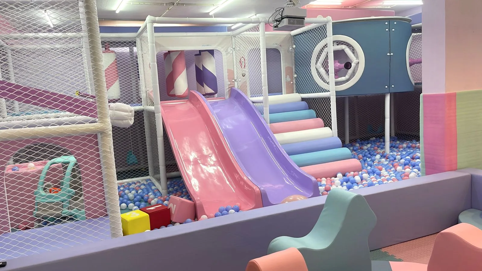 Happy Hive Play Area — Children's Indoor Play Zones in DLF Phase 1-3, Gurugram