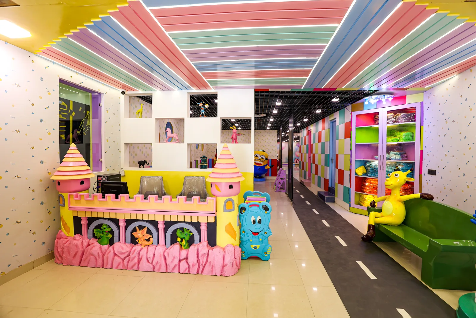 Bouncing Pouncing kids play area — Children's Indoor Play Zones in Pitampura, Delhi