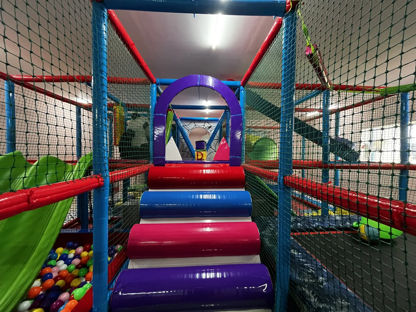 Smurfy Pals Kids Play Area — Children's Indoor Play Zones in Madhavaram, Chennai