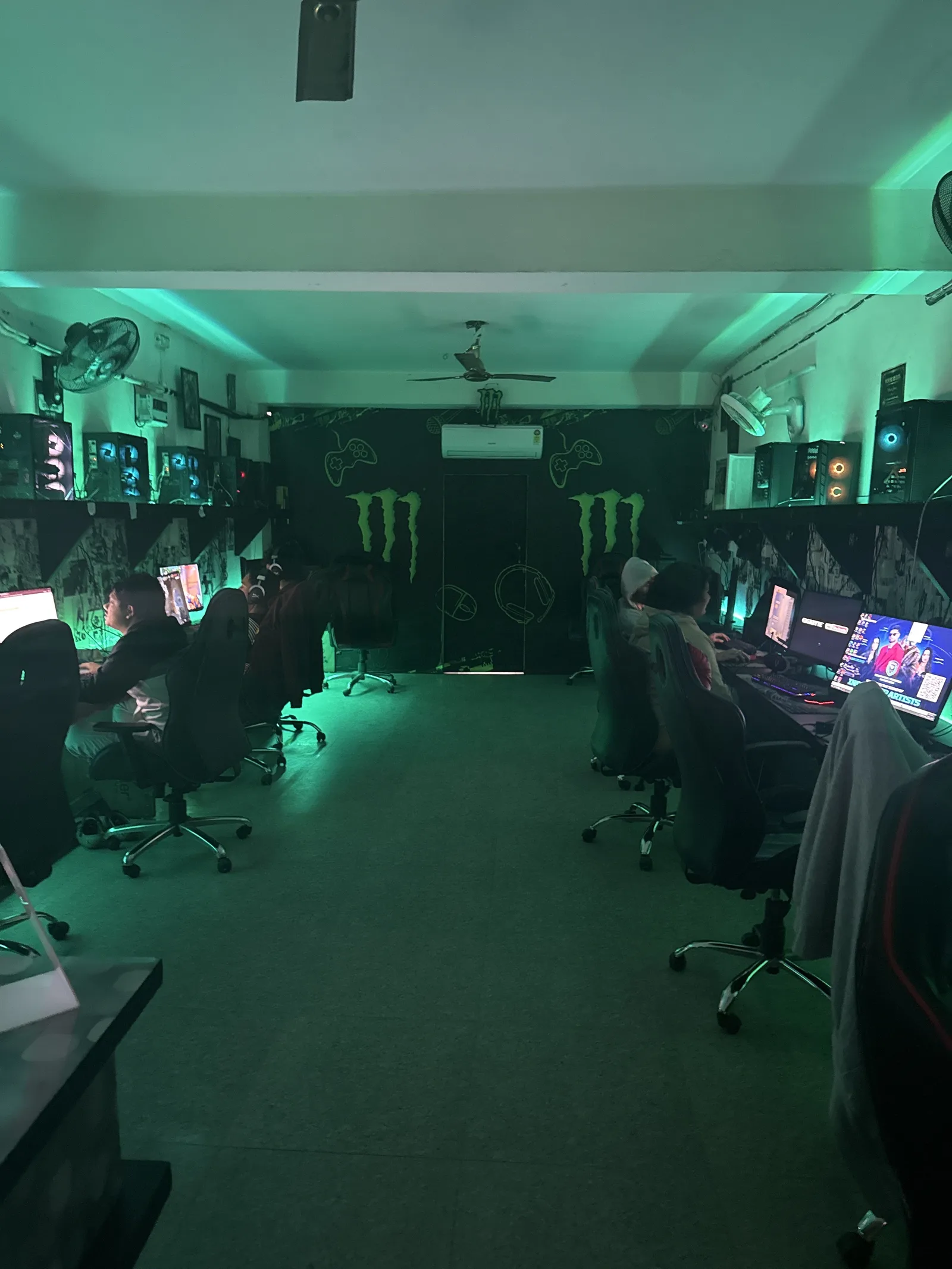 The FPS CRIB gaming café — Game Zones & Arcades in Laxmi Nagar, Delhi