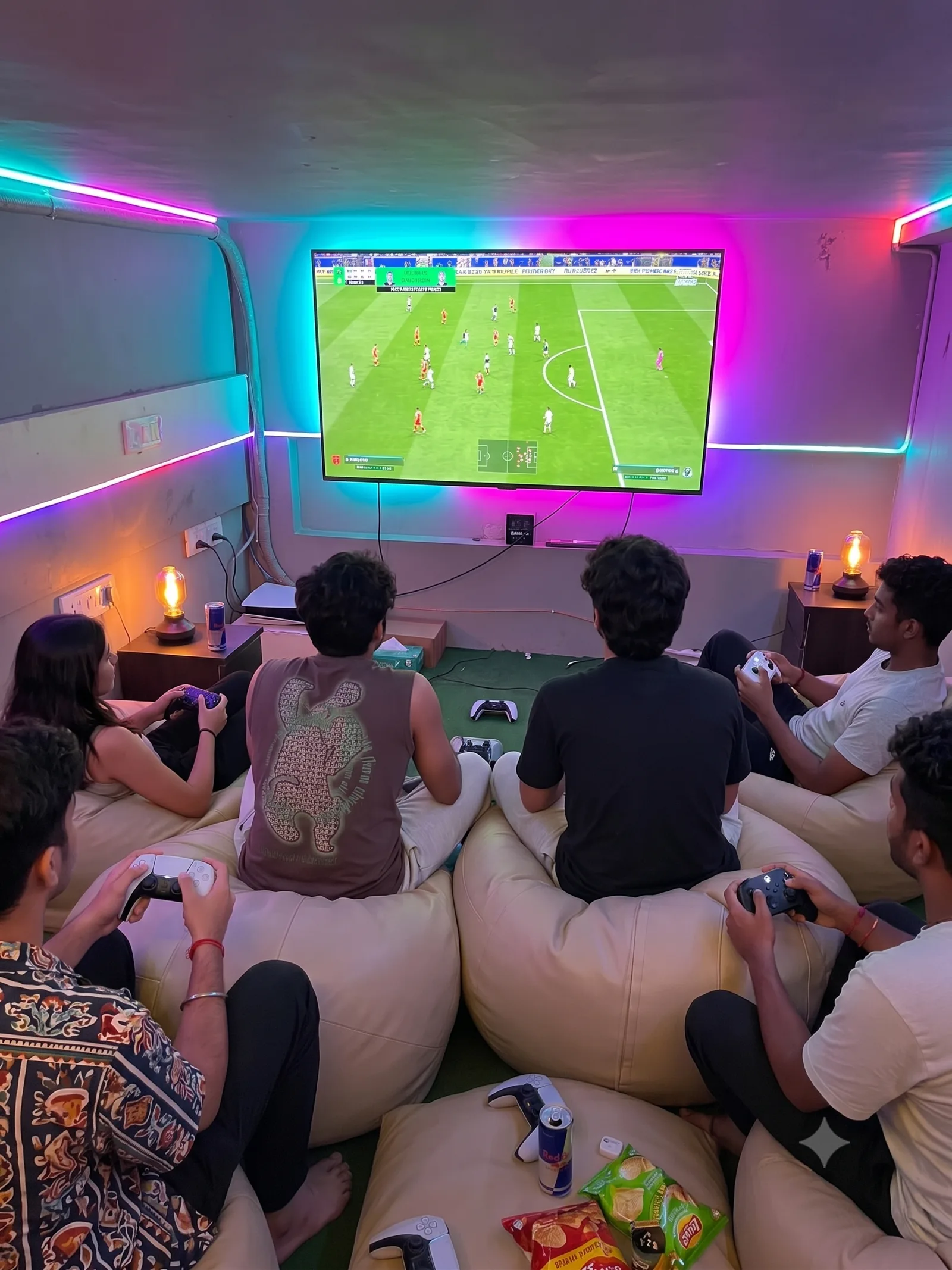 Uni Gaming Cafe | Goregaon East — Game Zones & Arcades in Goregaon, Mumbai